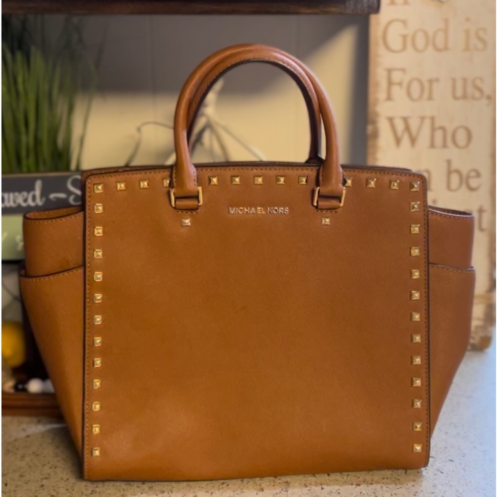 MICHAEL KORS LARGE SELMA PURSE